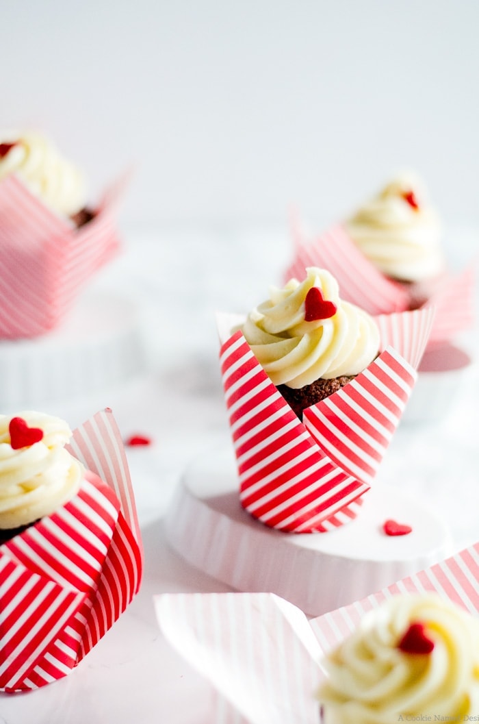 WOW. All of these red velvet Valentine's Day desserts look AH-MAZING. Red velvet desserts are my favorite and are perfect for Valentine's Day treats. Can't wait to try number 7 and 18!