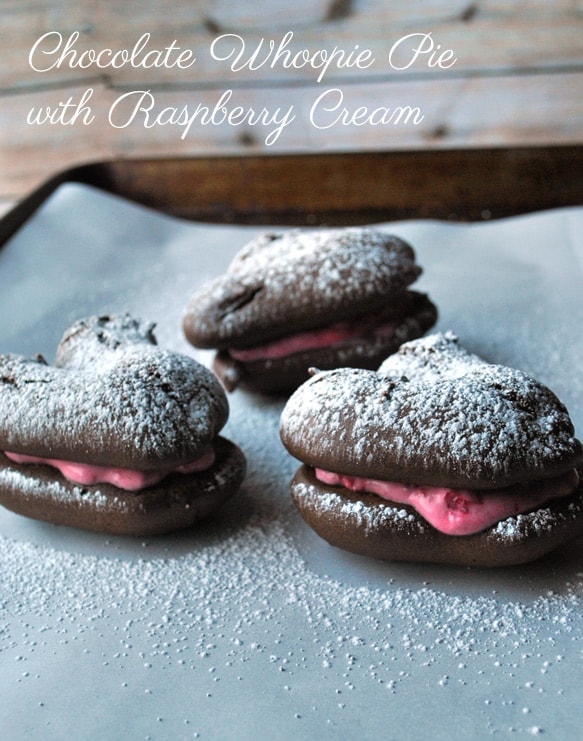 https://cookienameddesire.com/wp-content/uploads/2014/01/chocolate-whoopie-pies-with-raspberry-cream-lebeled.jpg