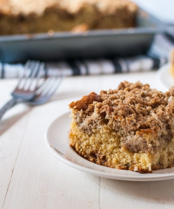 Chai-spinced apple pie coffee cake with chai crumb - perfect with a cup of coffee or tea