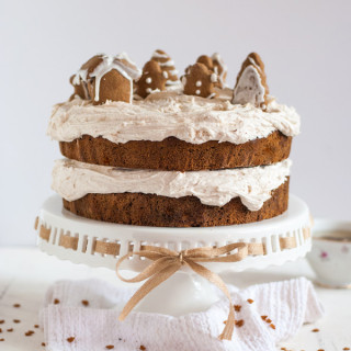 Gingerbread Cake - A Cookie Named Desire
