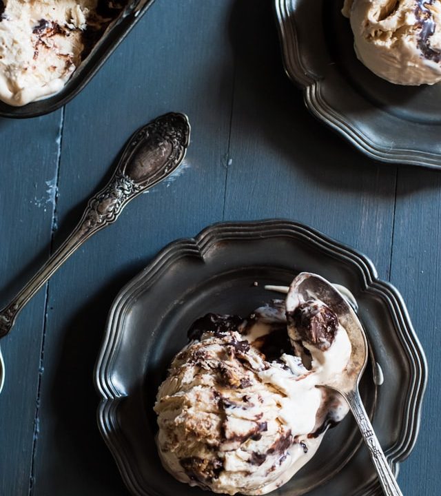 No-churn peanut butter fudge swirl ice cream