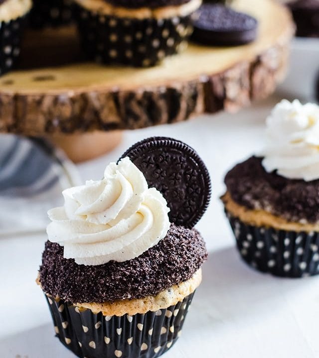 irresistible cookies and cream cupcakes