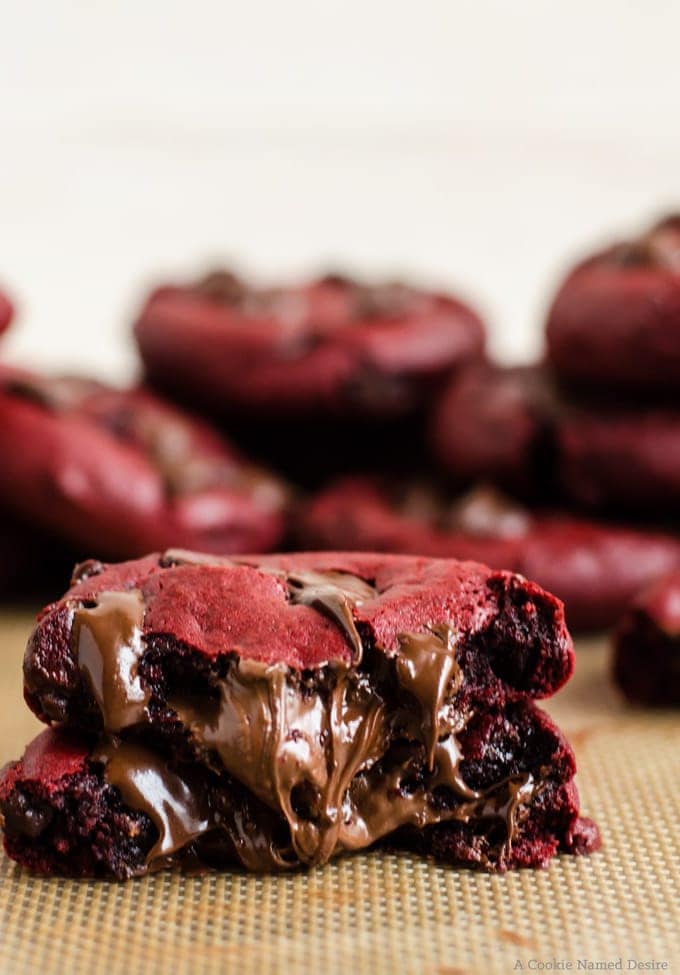 Nutella-stuffed red velvet chocolate chip cookies