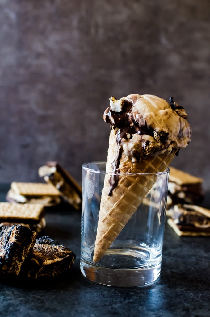 This s'mores ice cream is literally everything you will want this summer. 