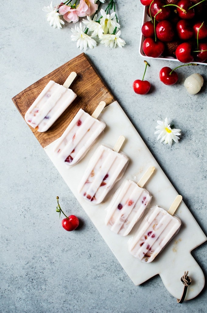 I am in love with these lychee cherry frozen yogurt popsicles. These are definitely my new summer favorite. 