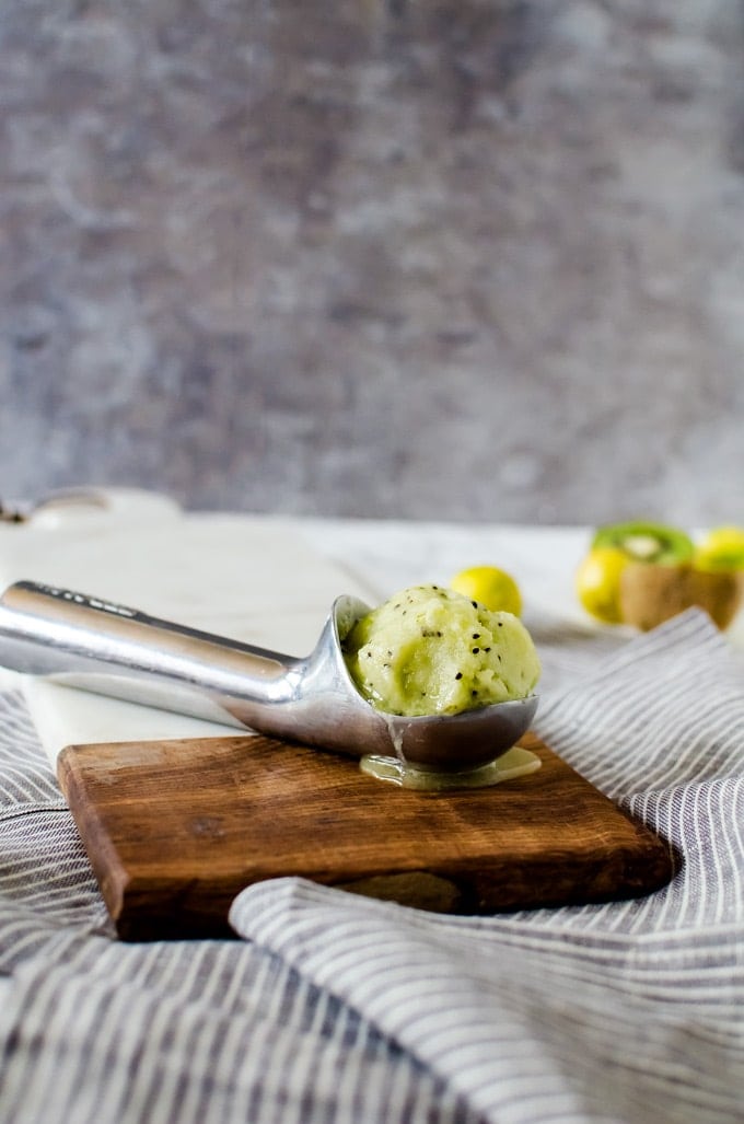 Kāpiti Feijoa & Pear Sorbet Scoop