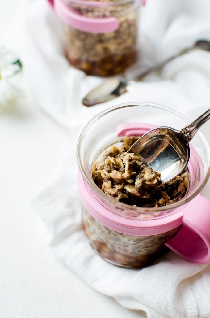 Maple French toast overnight oats are a perfect no-brainer breakfast