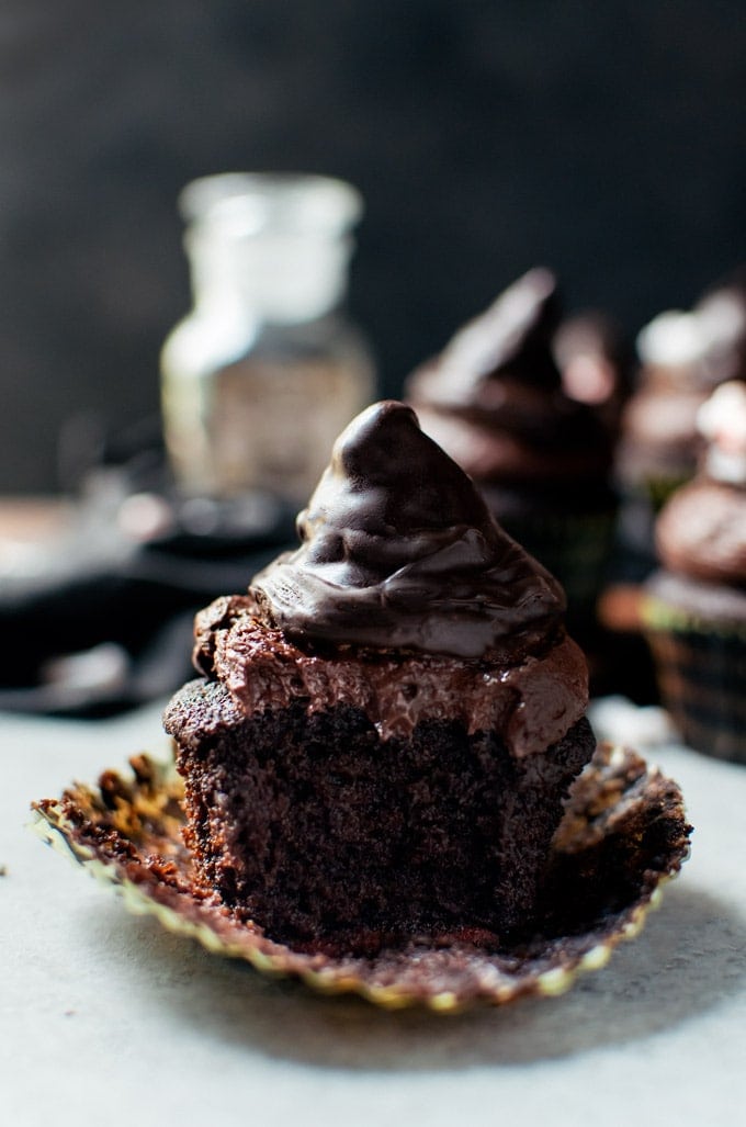 Spice up the holidays with these Mexican chocolate cupckes!