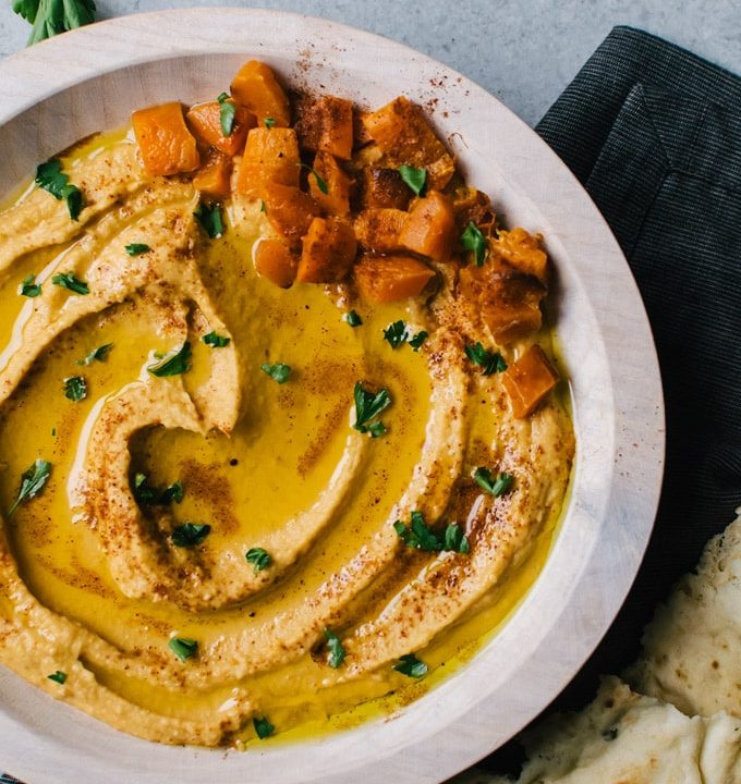 There is nothing like this autumn roasted butternut squash hummus