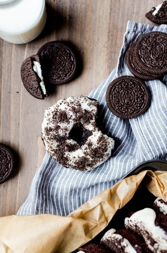 Melt in your mouth chocolatey baked Oreo doughnuts packed with Oreos in every bite.