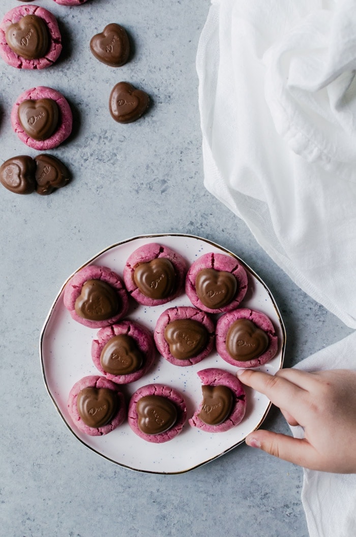 raspberry thumbprints with chocolate