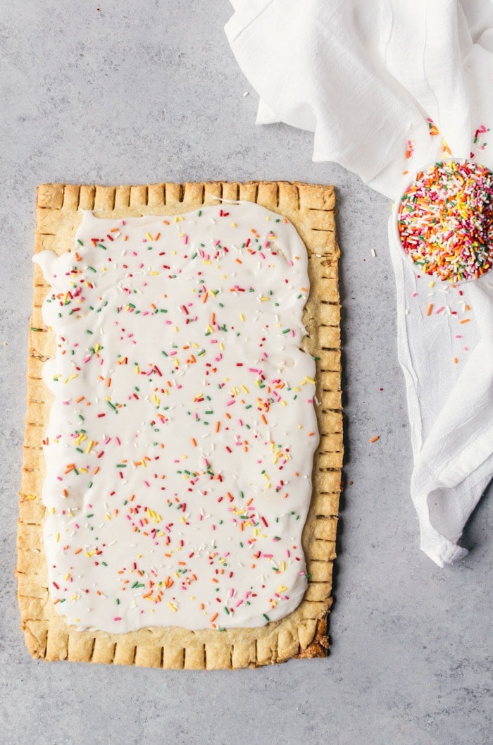 Everyone will beg for another slice of this giant pop tart pie