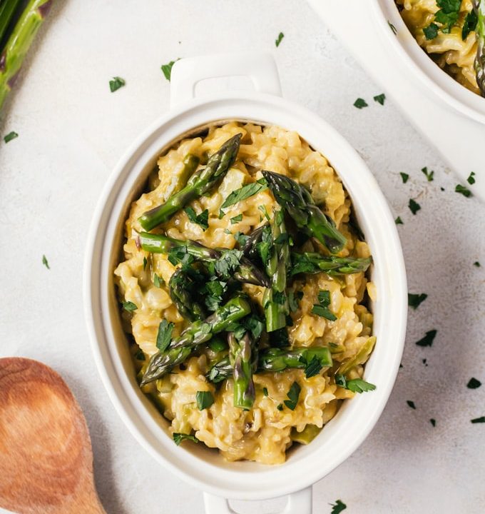 A simple asparagus risotto that is easy enough for even the most beginner cook