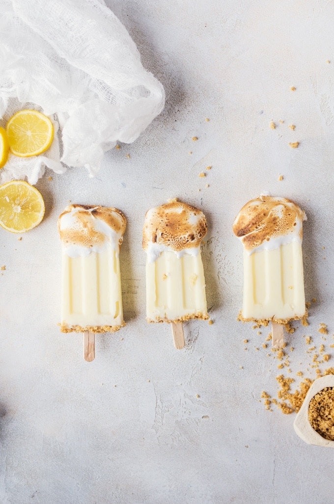 These bright and fun lemon meringue pie popsicles taste just like a pie. They are perfect for everyone in the family to enjoy. 