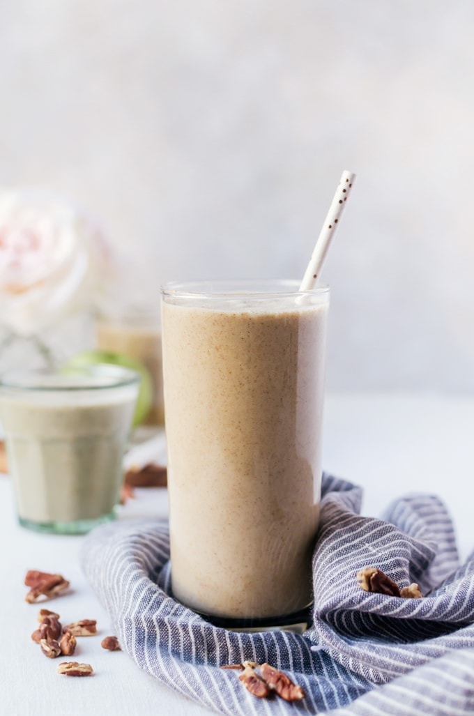 There is nothing like an apple pie smoothie to make your day better. Tastes just like a pie minus the guilt