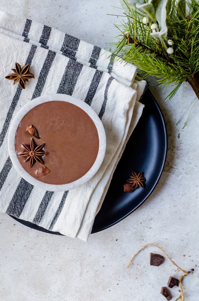 Cozy up with a warmly spiced chai hot chocolate this winter #chai #chocolate 