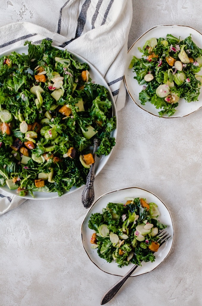 This roasted butternut squash kale salad is not your average salad by a long shot. This detox salad is packed with flavor and nutrients. #detox #salad #kale