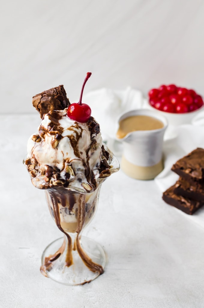 You won't want to share this brownie sundae