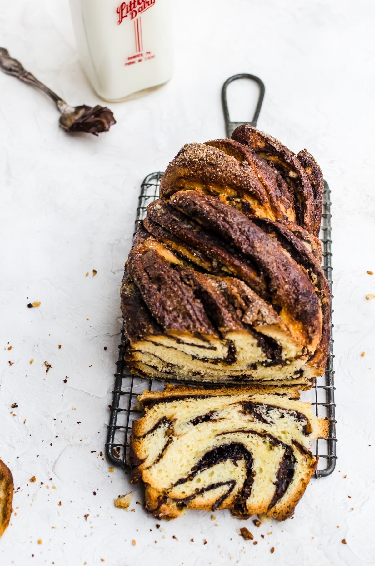 cookie butter chocolate babka slices