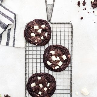 chocolate peppermint cookies on a wire rack