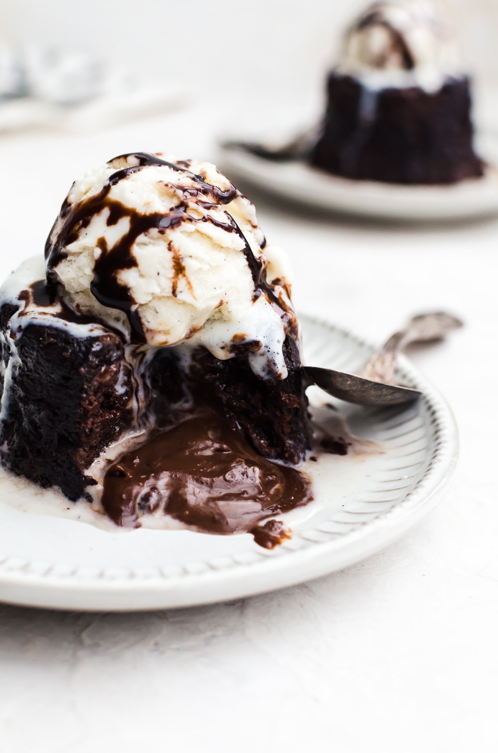 close up chocolate laval cake with melted chocolate